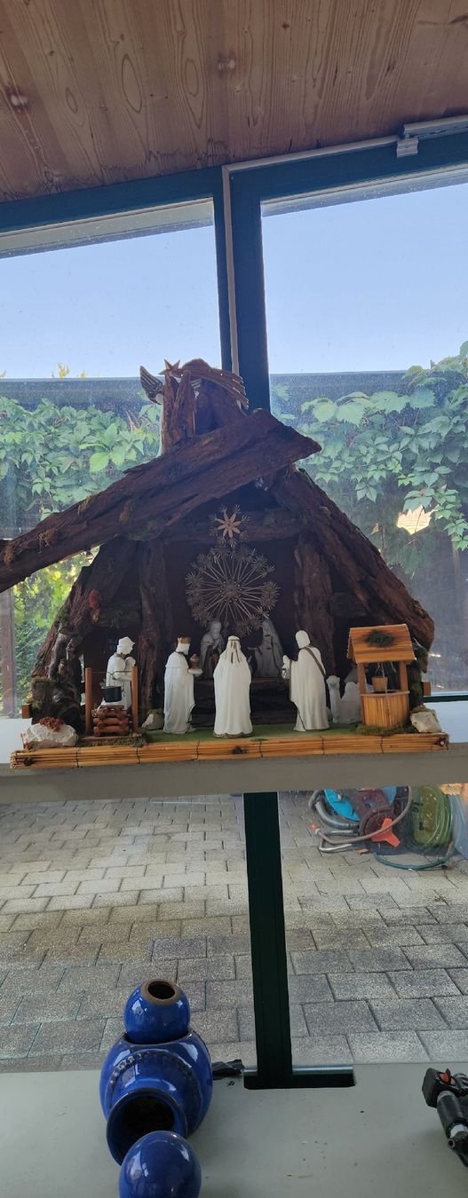Tutte le decorazioni: Krippe mit Figuren und Beleuchtung – Usato da Oberwil BL venduto da Gismo14 1