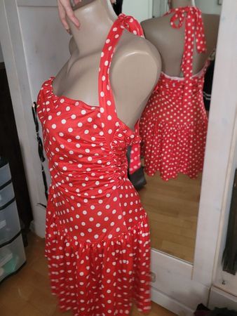 Sommerkleid mit Punkten, Polka-dot summer dress, Robe d'été