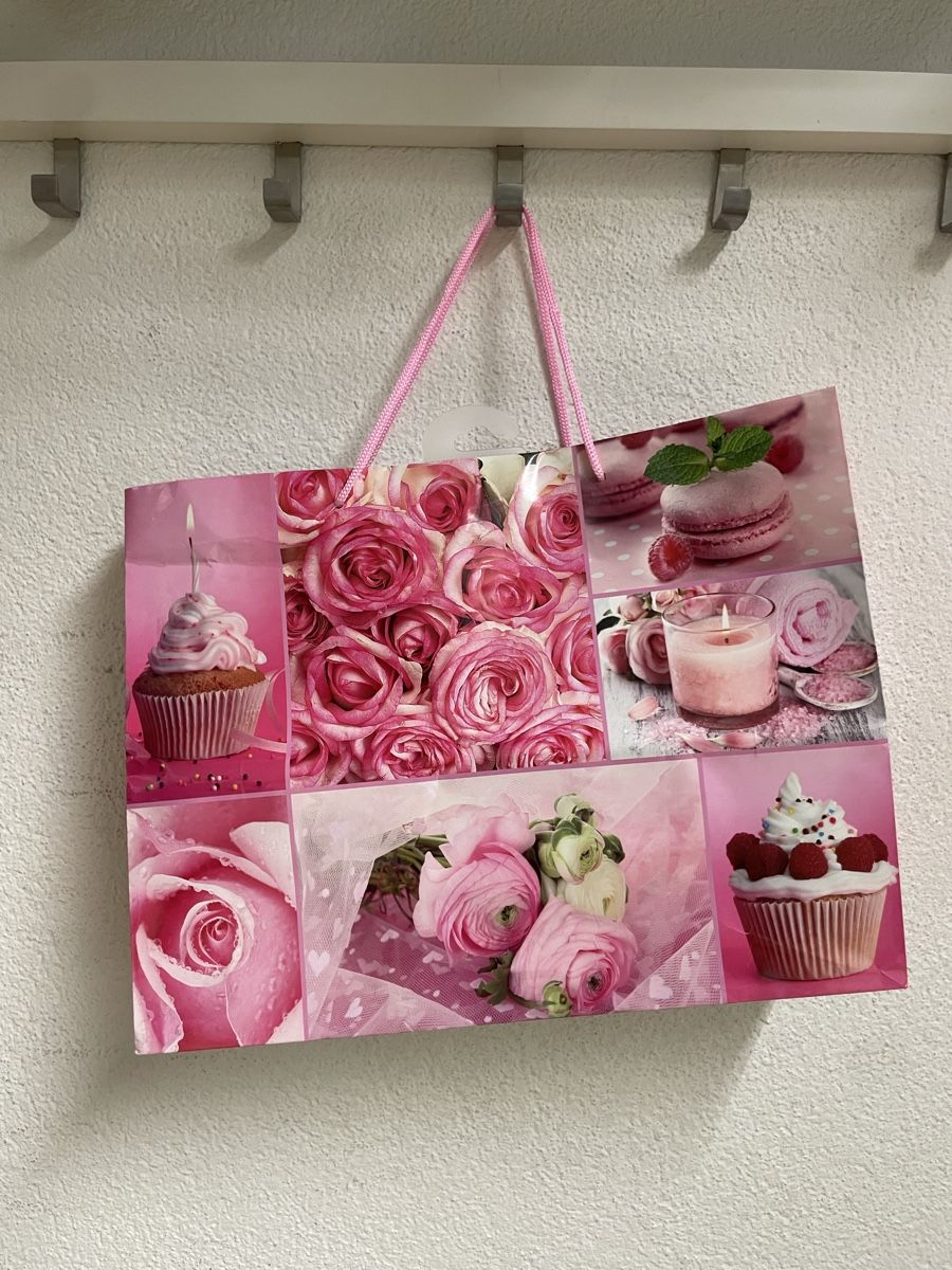 Borse: Geschenktasche rosa Papier – Usato da Nidau venduto da Beritundpan