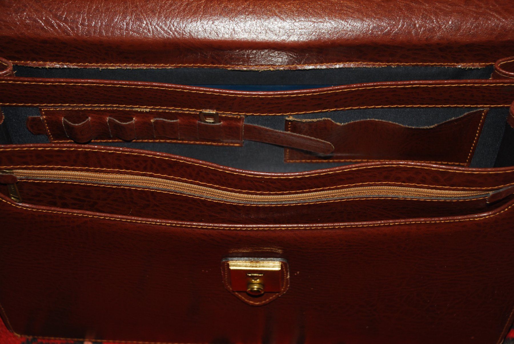 Koffer & Taschen: Herren Aktentasche, Business-Tasche – Gebraucht aus Oberengstringen von doexpress 7