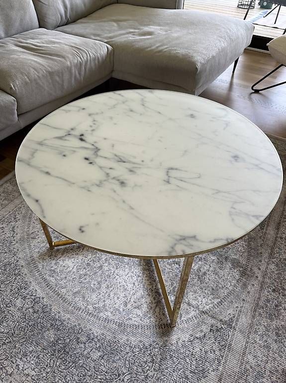 Tavoli: Couchtisch Marmoroptik Gold – Usato da Basel venduto da selinalivia 1