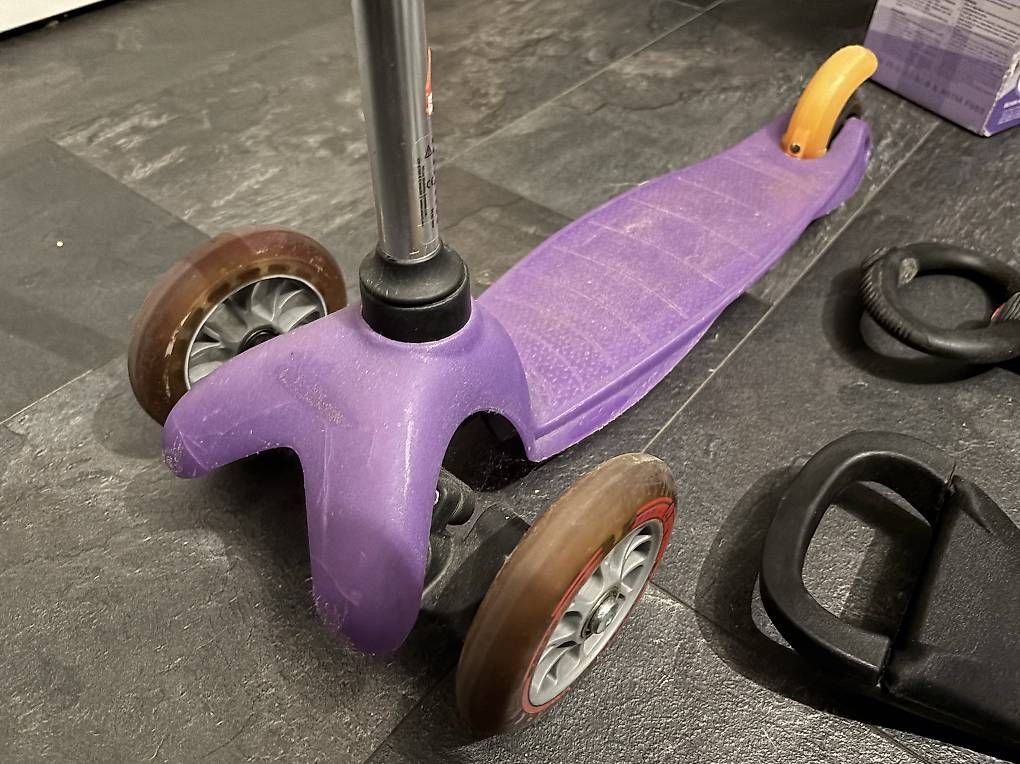 Kickboard: Mini Micro Scooter violet – Gebraucht aus Fehraltorf von pbe_pt6s 2
