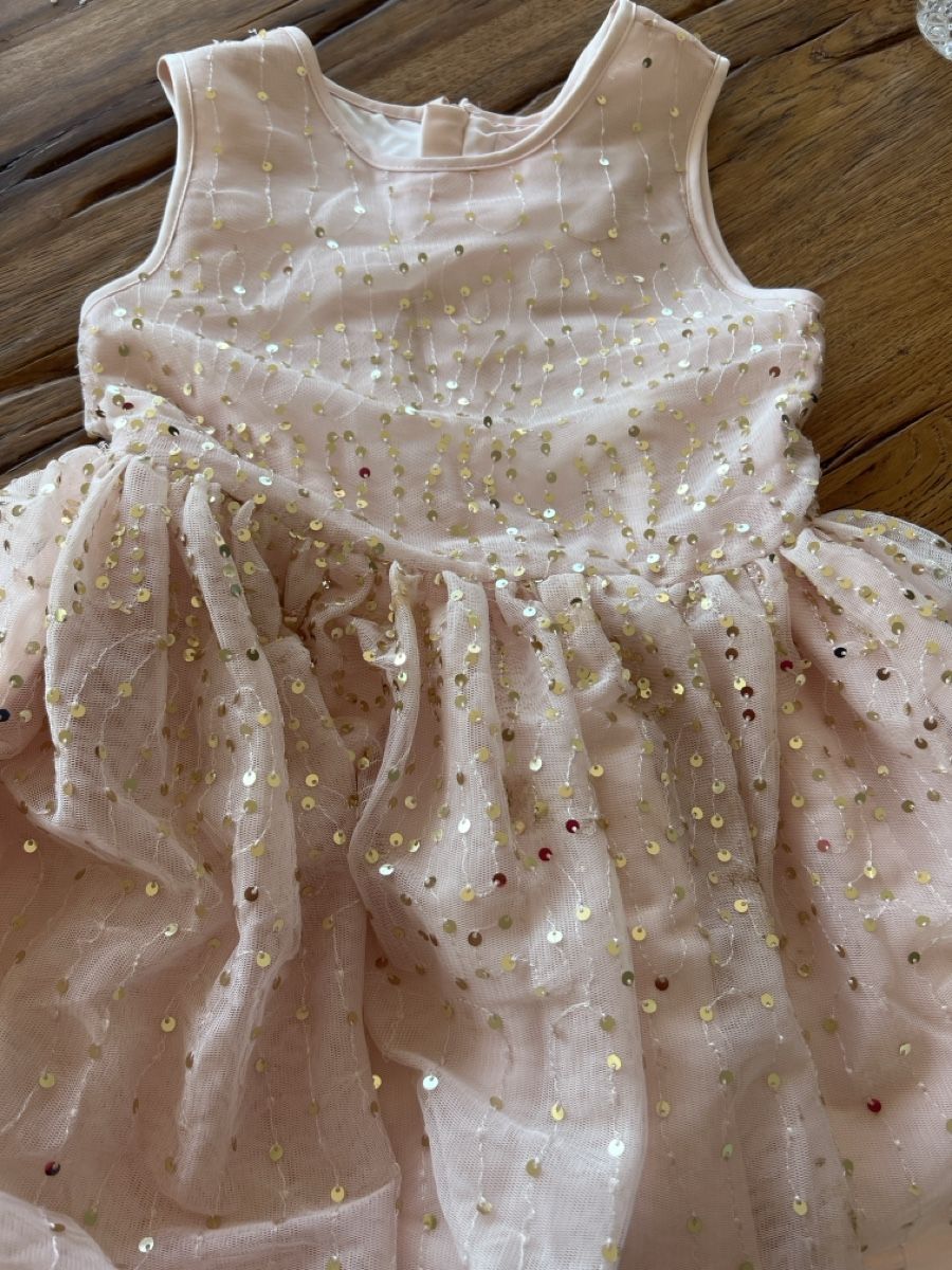 Vestiti & Gonne: Kinder Kleid 134 – Usato da Bremgarten b. Bern venduto da ABalli 2