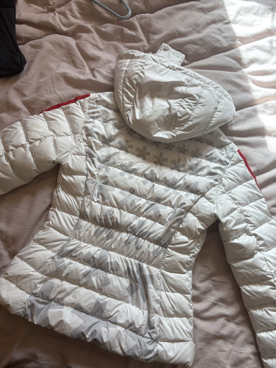 Rossignol Giacche: Rossignol Carolina Asterisk Puffer Jacket - Winter Style! – Usato da Le Locle venduto da Kikaa99 5