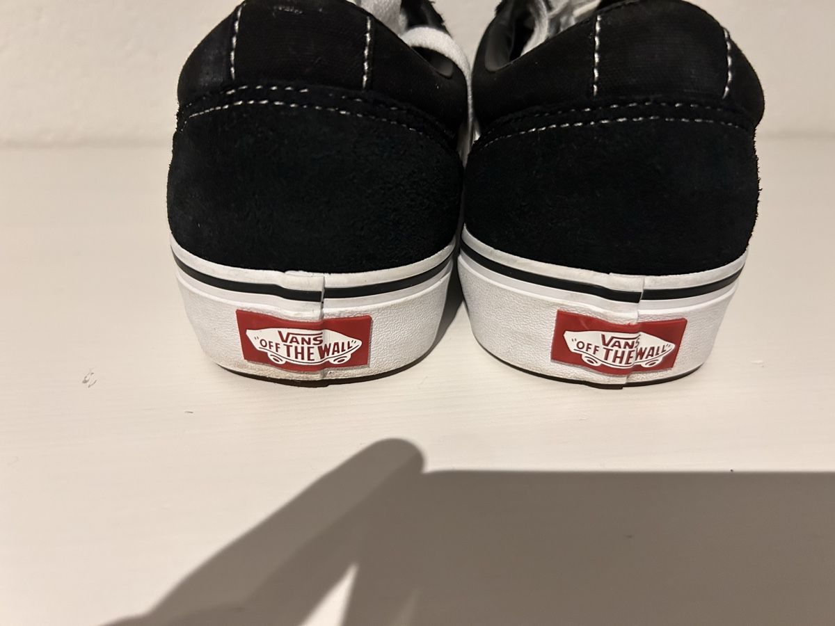 Vans Chaussures femmes: Vans Sneaker Grösse 40  – D'occasion à Brunnen par luc_8fgh 6