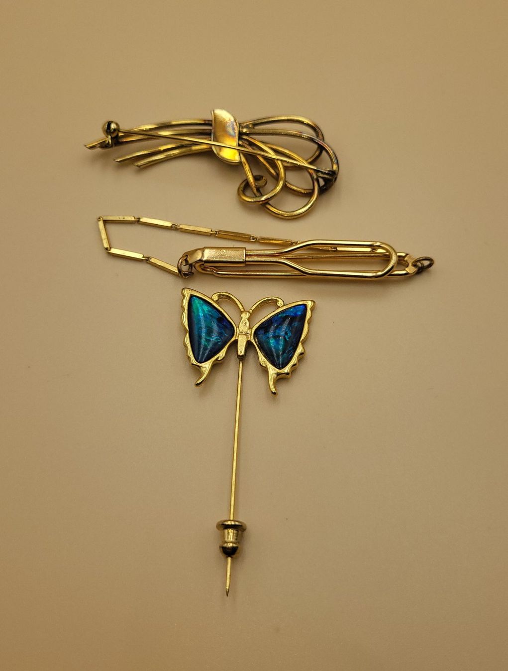 Broschen & Nadeln: 3er Set Vintage Golden Broschen – Gebraucht aus Wald ZH von SwissPawnshop 2