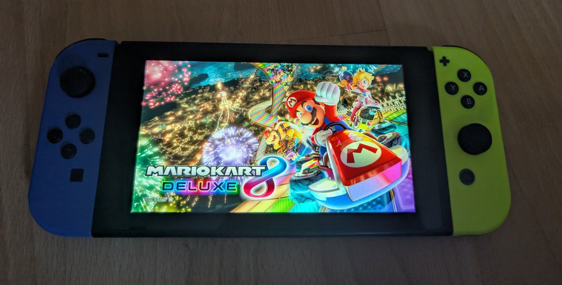 Nintendo Konsolen: Nintendo Switch + 2 jeux + Pro Controller + Housse – Gebraucht aus La Chaux-de-Fonds von inf_7fsj 4