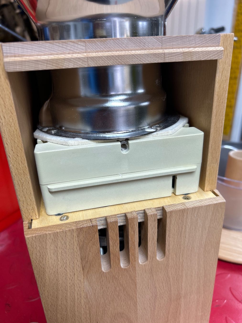 Elettrodomestici da cucina: Schnitzer Vario Getreidemühle/Flocker – Usato da Guttet-Feschel venduto da Swissdarter 3