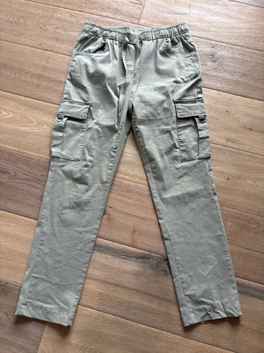 Pantaloni: Cargo Hose olivgrün mit elastischem Bund M – Nuovo (secondo la descrizione) da Hendschiken venduto da Uraniali