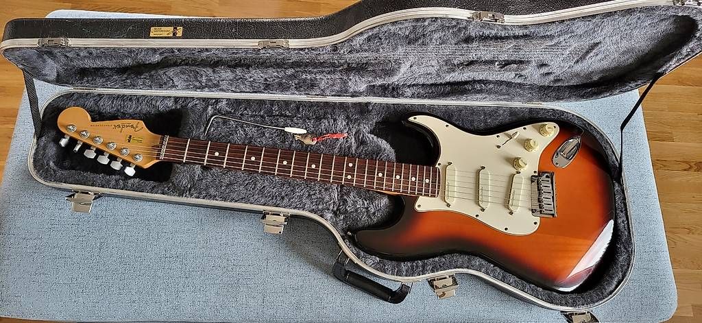 Strumenti musicali: Fender Stratocaster Plus 1995 – Usato da Neuchâtel venduto da zikch 1
