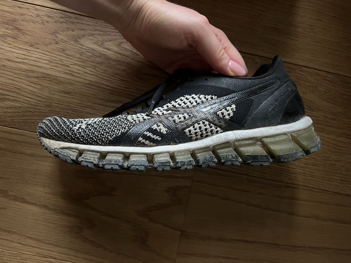 Asics Damenschuhe: Asics Laufschuh, schwarz & weiss – Gebraucht aus Erlenbach von paulina.rad 2