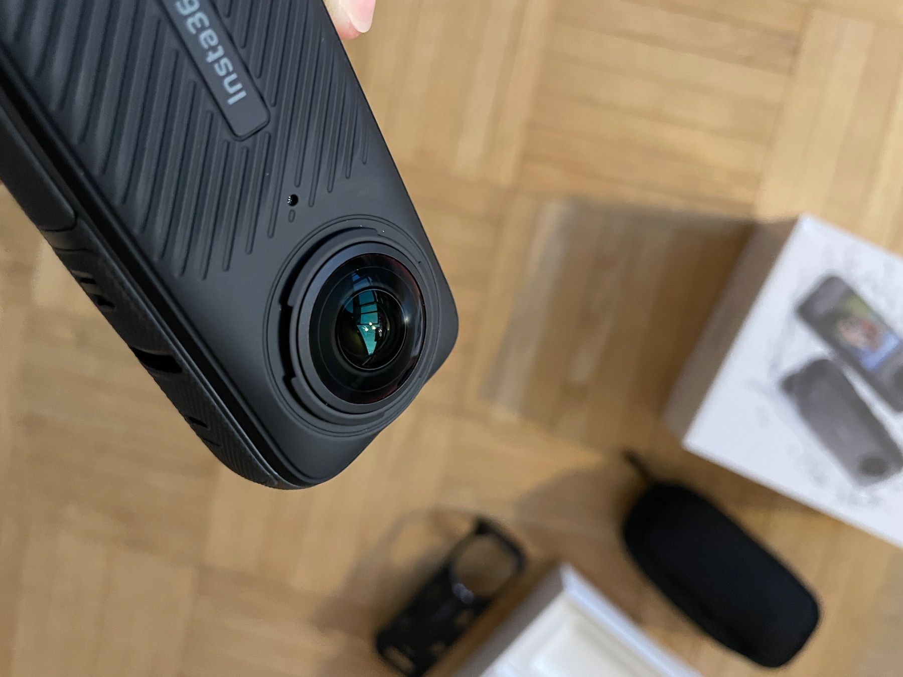 Insta360 Action Cam: Insta360 X4 Actionkamera Bundle (GoPro) – Nuovo (secondo la descrizione) da Altstätten SG venduto da Frank_Seb 2