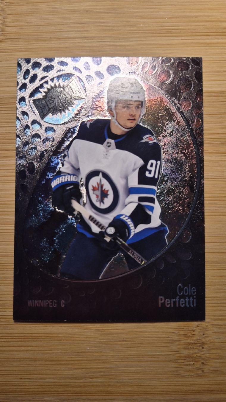 NHL Carte collezionabili: NHL Winnipeg Jets Cole Perfetti – Usato da Bellach venduto da paedu-1980