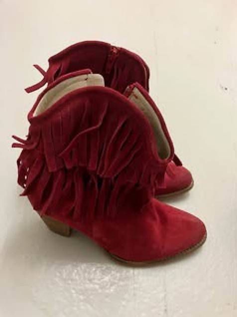 Scarpe da donna: Echt Leder Stiefeletten mit Fransen – Usato da Rümlang venduto da Speedy-Cat