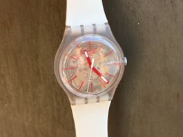 Swatch Uhr New Gent, beige gelb