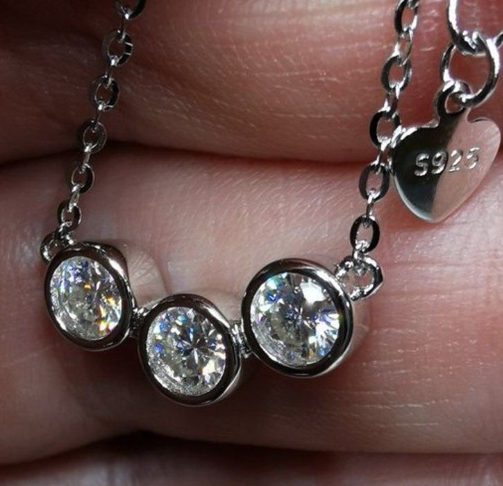 Catenine: Collier argent avec diamants moissanite de 0,9 ct certifiés – Nuovo e nell'imballaggio originale da Reconvilier venduto da Tsma67 2