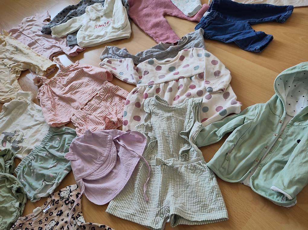 Lotti & Set di vestiti: Mega Kleiderset Frühling/ Sommer Mädchen 62/68 – Usato da Uznach venduto da Claudi1186 1