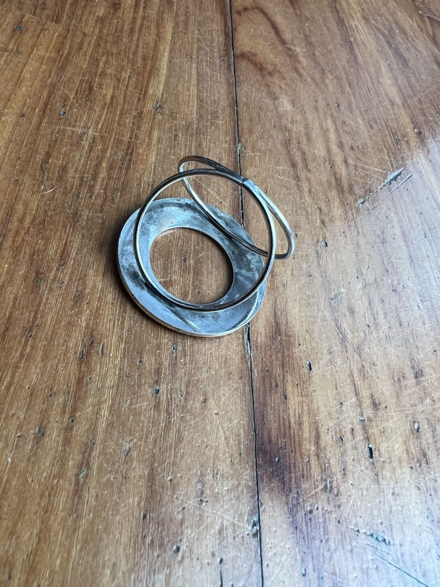 Tutti gli attrezzi: Matte stainless steel scarf ring – Nuovo (secondo la descrizione) da Zürich venduto da Zurich_TimeCapsule 3