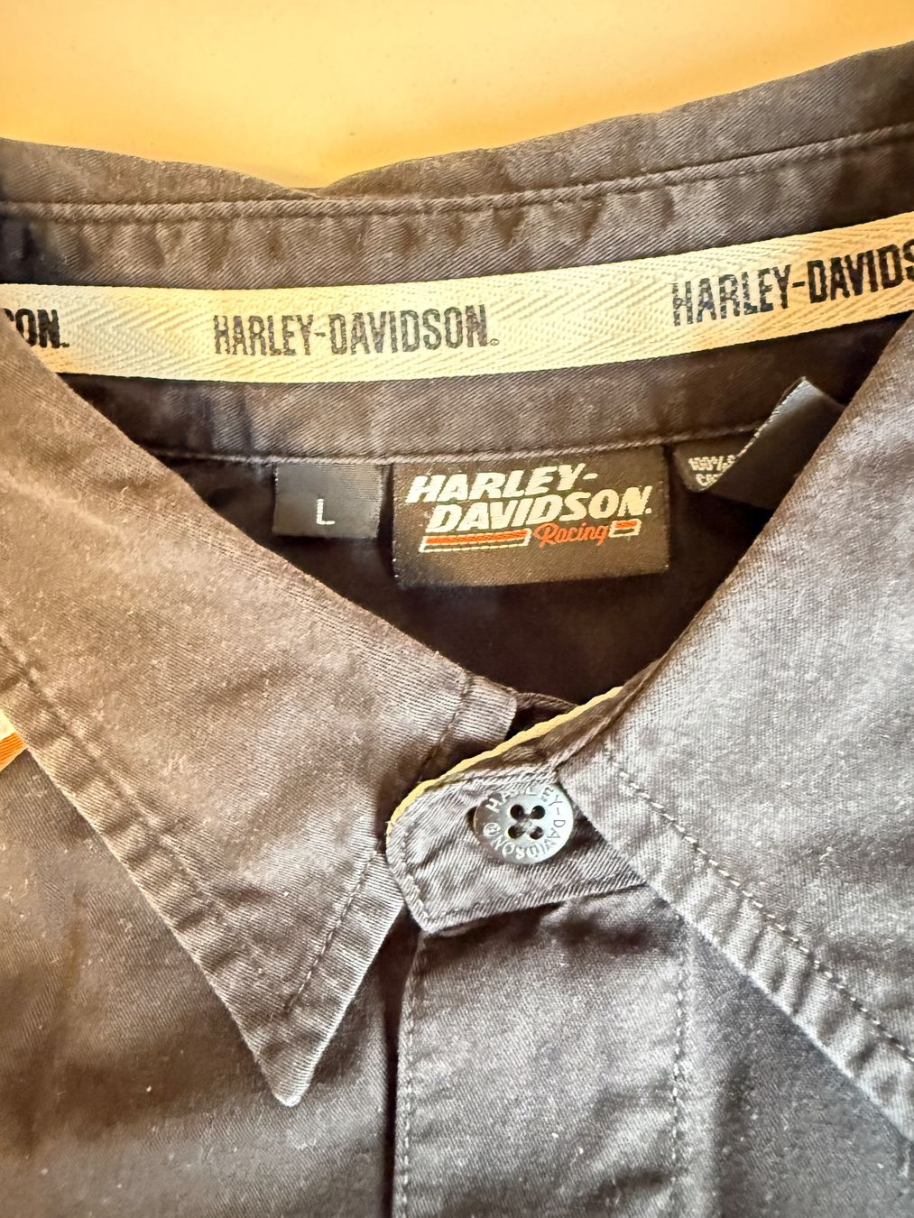Harley-Davidson Camicie: Harley-Hemd, kurzarm, Grösse L – Usato da Steinhausen venduto da Erwa1 2