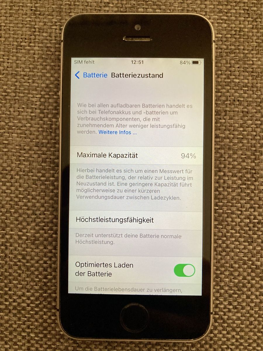 Apple Telefoni cellulari / Smartphones: iPhone SE (1. Gen) 16GB – Usato da Glattfelden venduto da Pedals 3