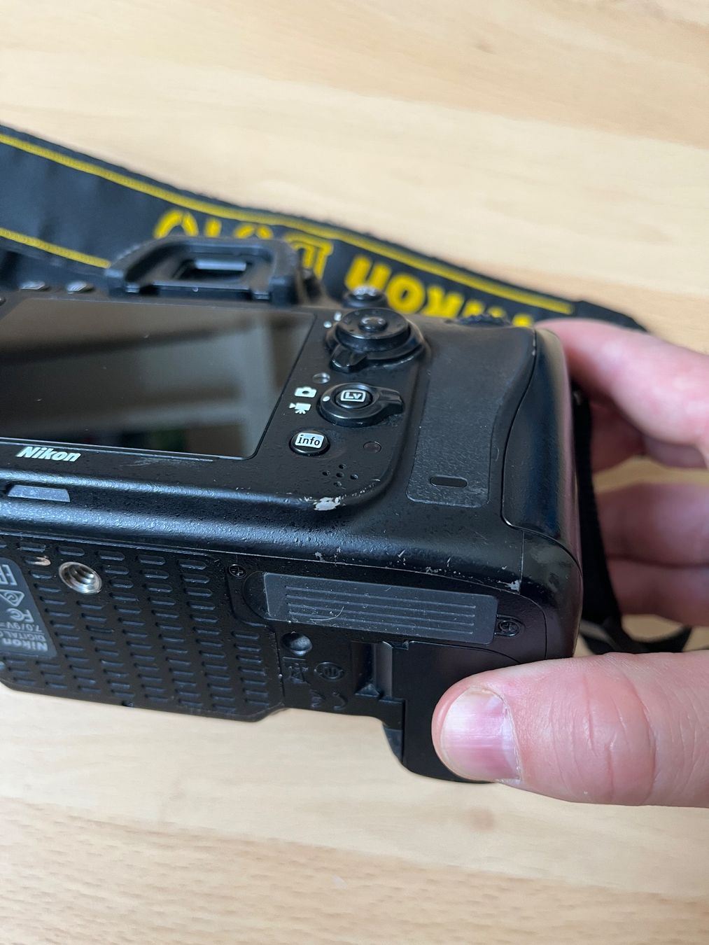 Nikon Kamera: Nikon D610 – Gebraucht aus St.Gallen von BRT91 2