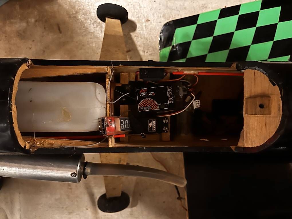 Modellismo RC: 3D Modellflieger flugbereit mit 15cc OS – Usato da Mörschwil venduto da fhc 1