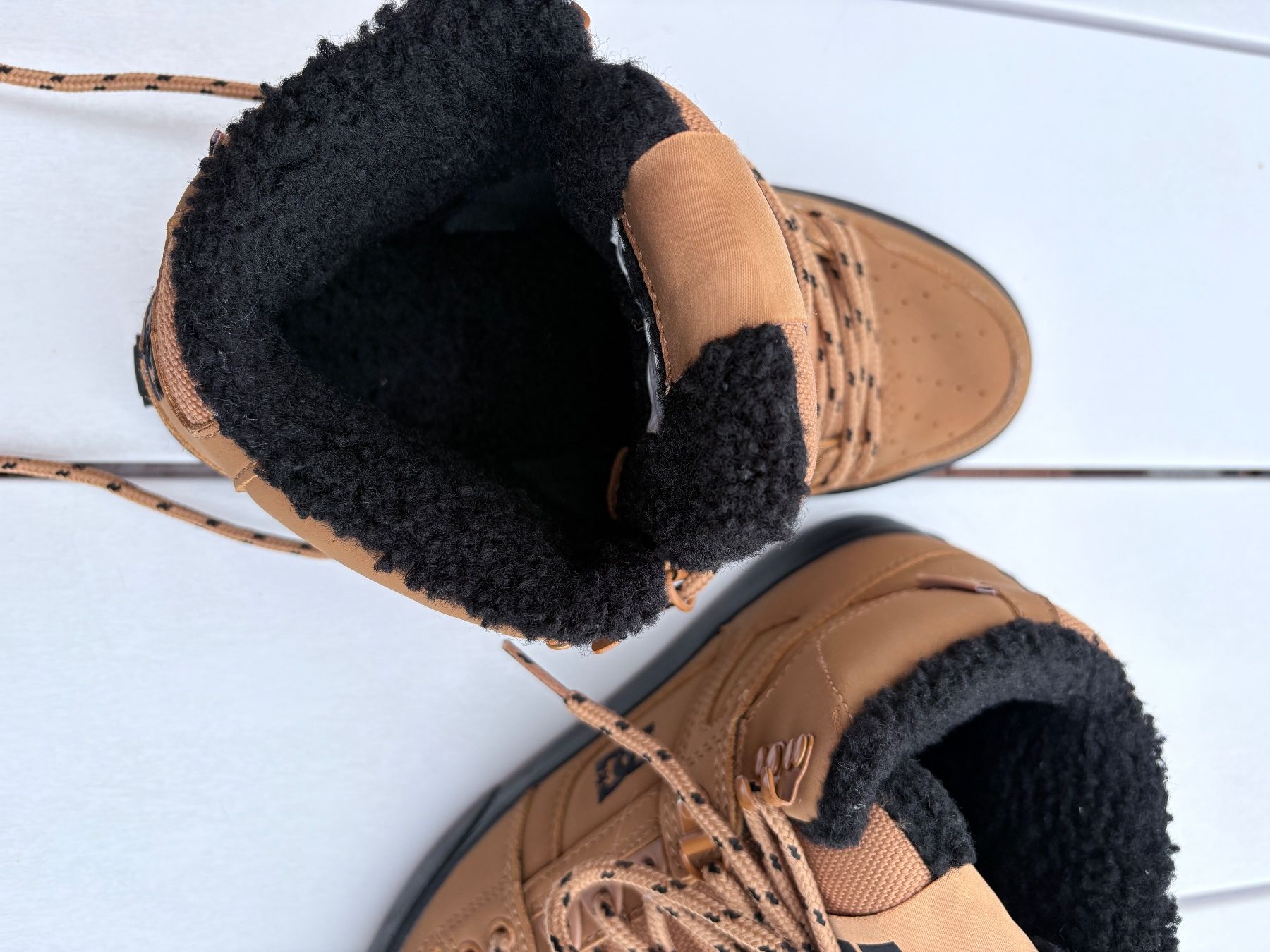 DC shoes Schuhe für Jungen: DC Winter Kinderschuh – Gebraucht aus Einigen von peaksnapper 1