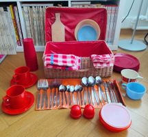 Valise en osier - ensemble vintage de pic-nic