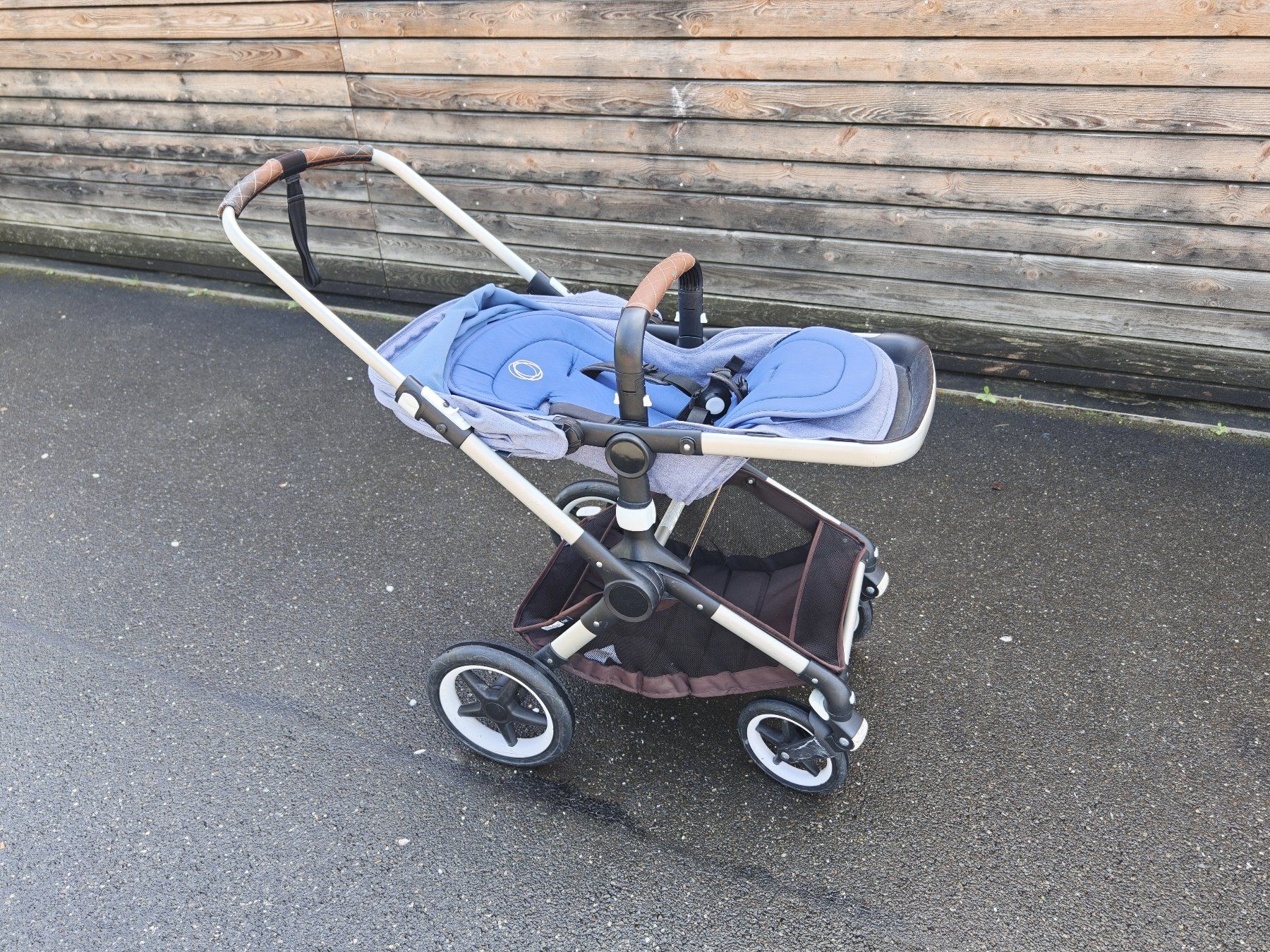 Bugaboo Carrozzine: Bugaboo Fox mit viel Zubehör – Usato da Nottwil venduto da Norex 4