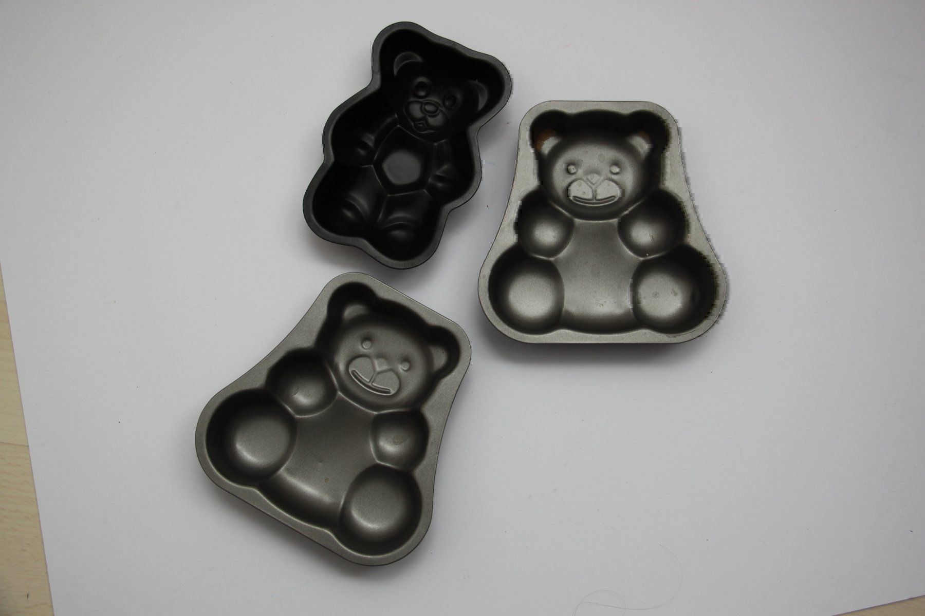 Teglie da forno: 4 Bären Backformen – Usato da Walterswil SO venduto da Mama_noel 2