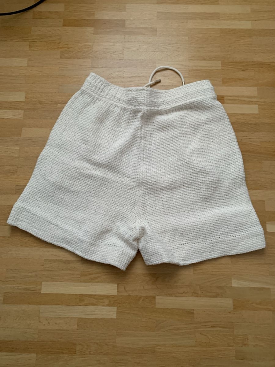 Pantaloni: Missing You Already Shorts Creme Weiss Gr S-M – Usato da Zürich venduto da MK124 1