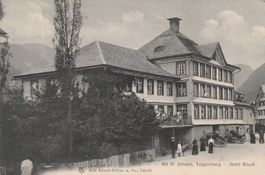 Alt St. Johann Hotel Rössli belebt