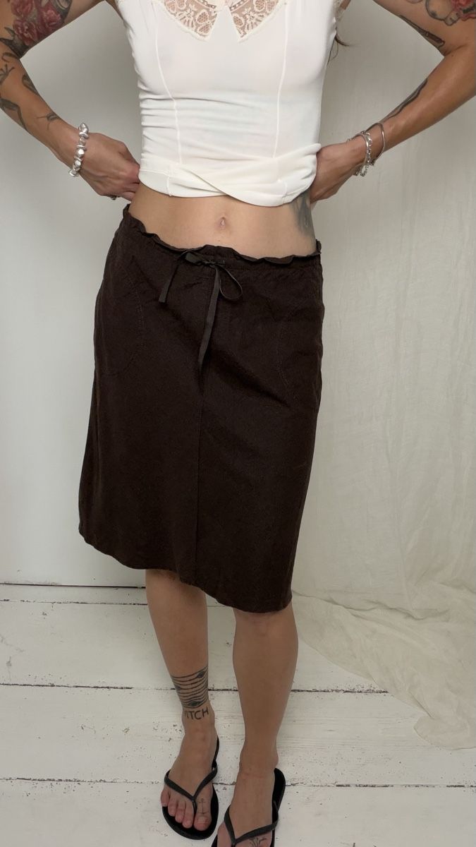 Gonne: Brown linen midi skirt with drawstring waist  – Usato da Knonau venduto da Grapesvintage 6