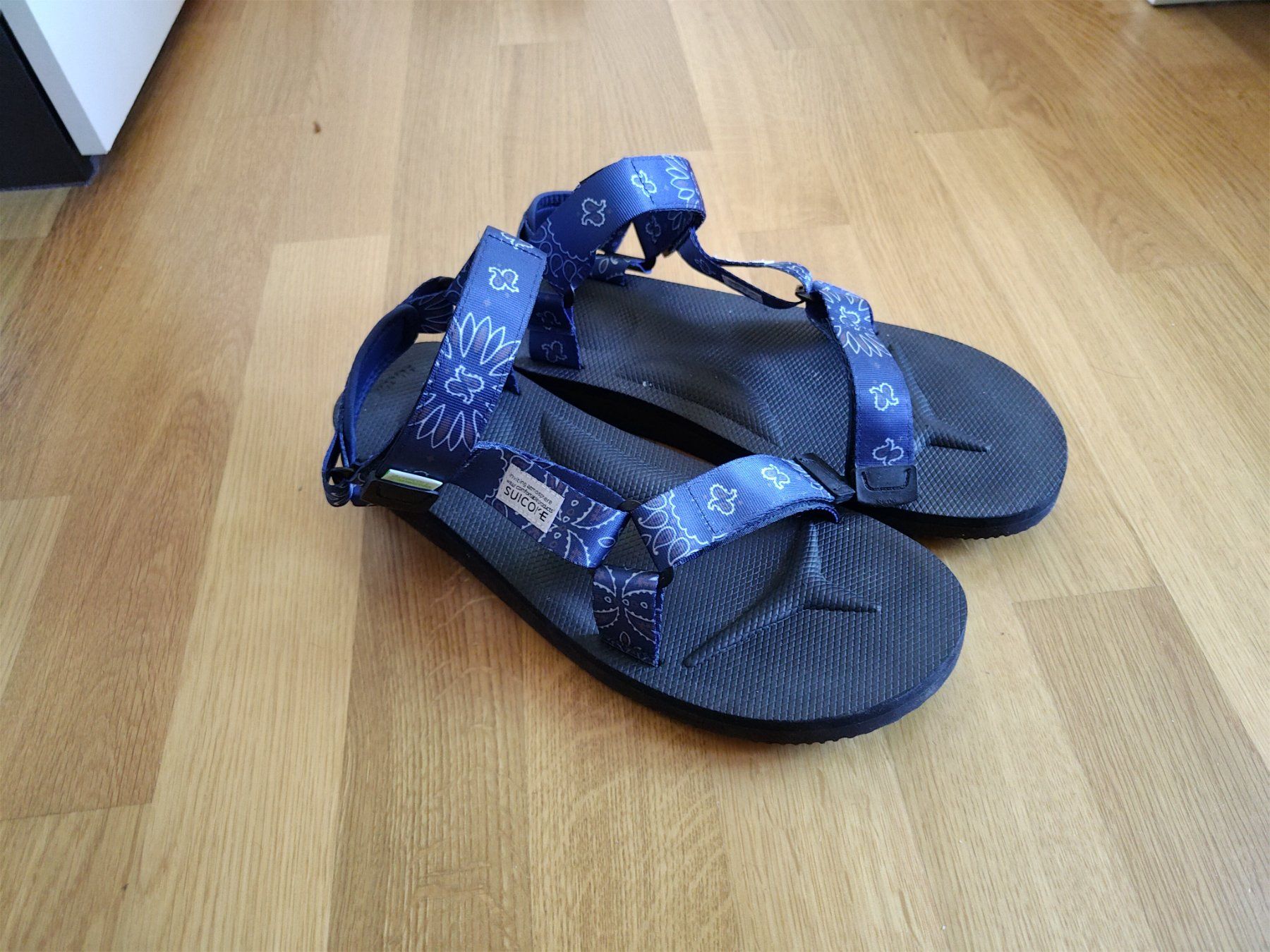 Scarpe da uomo: Suicoke Sandalen blau Gr. 44 – Usato da Winterthur venduto da bergbauer13 1