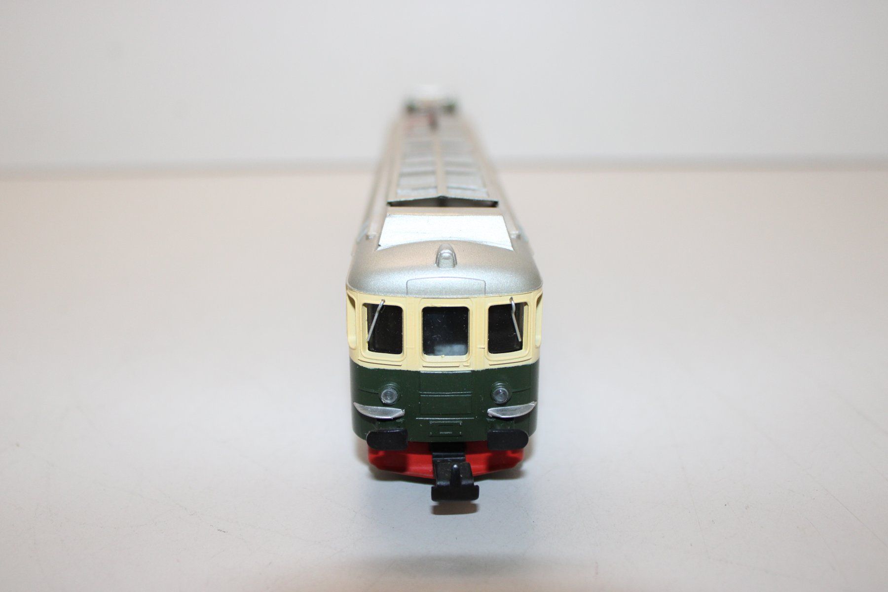 Hag Modellini di ferrovie: LIMA/HAG Eigenbau Südostbahn SOB RBDe 4/4 AC Analog H0 – Usato da Basel venduto da mhmarken 3