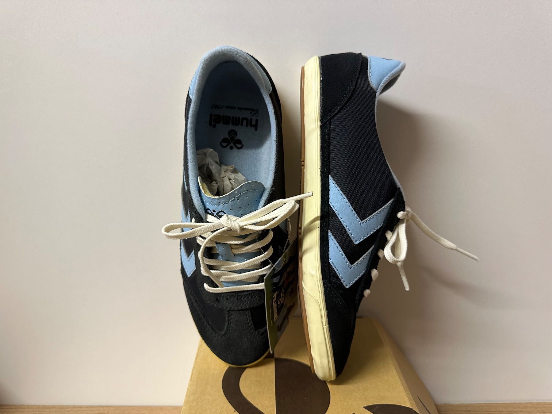 Hummel Scarpe da donna: neuer Schuh Grösse 36 von Hummel – Nuovo e nell'imballaggio originale da Necker venduto da liq24 1