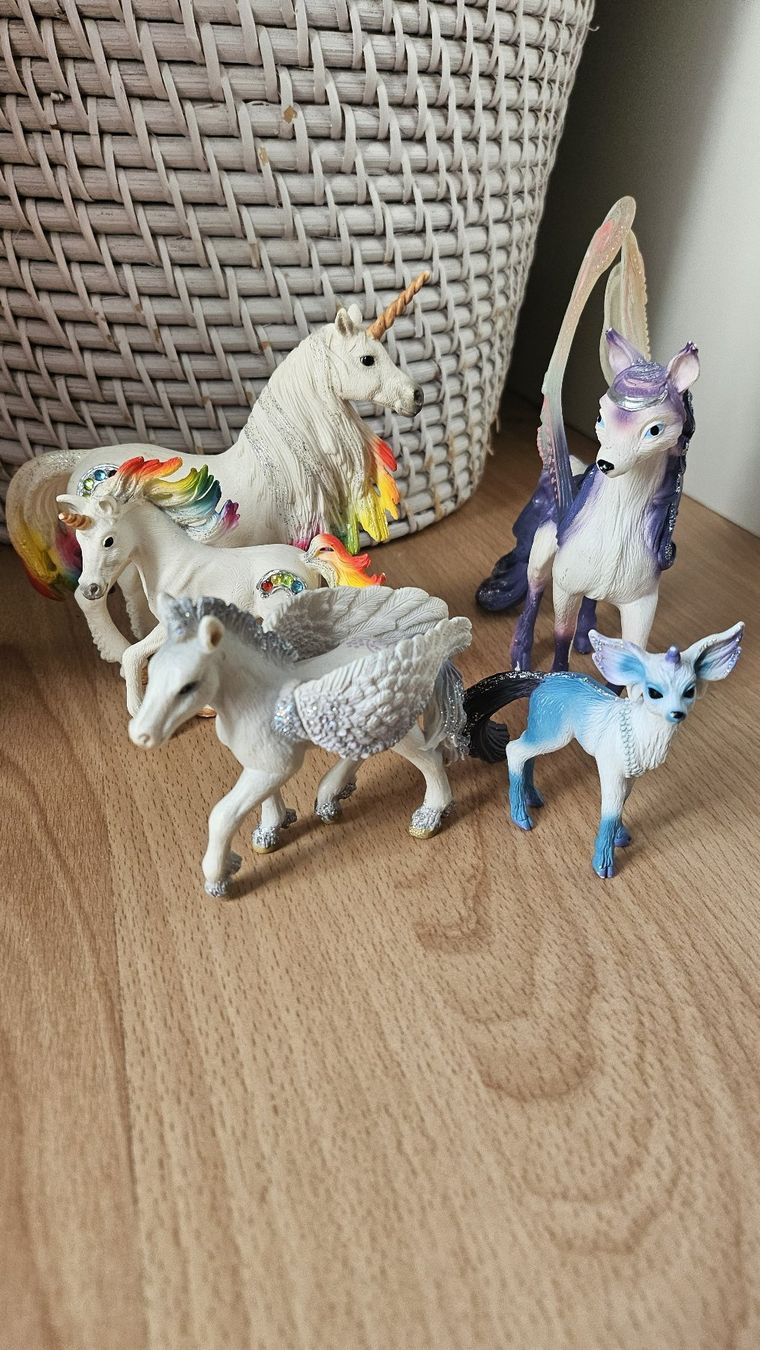 Schleich Jouets: Schleich - Animaux fantastiques – D'occasion à Neuchâtel par papillon1974 1