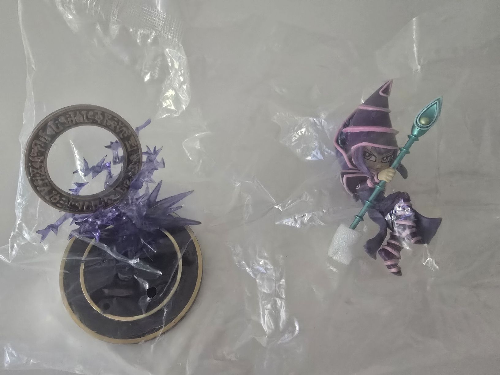 Statuette: Dark Magician Yu-Gi-Oh blindbox figurine – Nuovo e nell'imballaggio originale da Genève venduto da jam_wlf6 1
