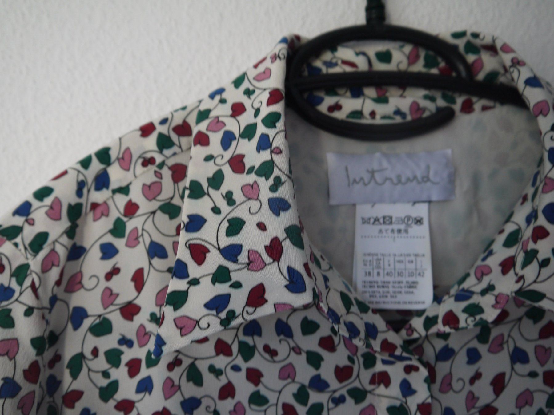 Camicette: intrend Bluse aus Seide Gr.38 – Usato da Hagendorn venduto da Blaf 1