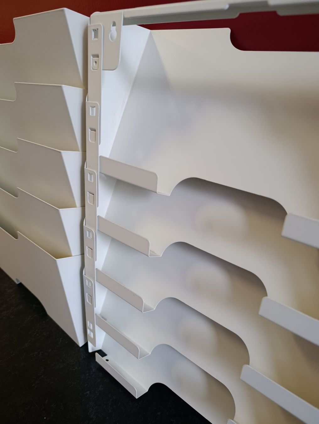 Ikea Altri mobili per ufficio: Prospekt, Papier Wandhalterung A4 Ikea – Usato da Münchwilen TG venduto da Ingi5 2