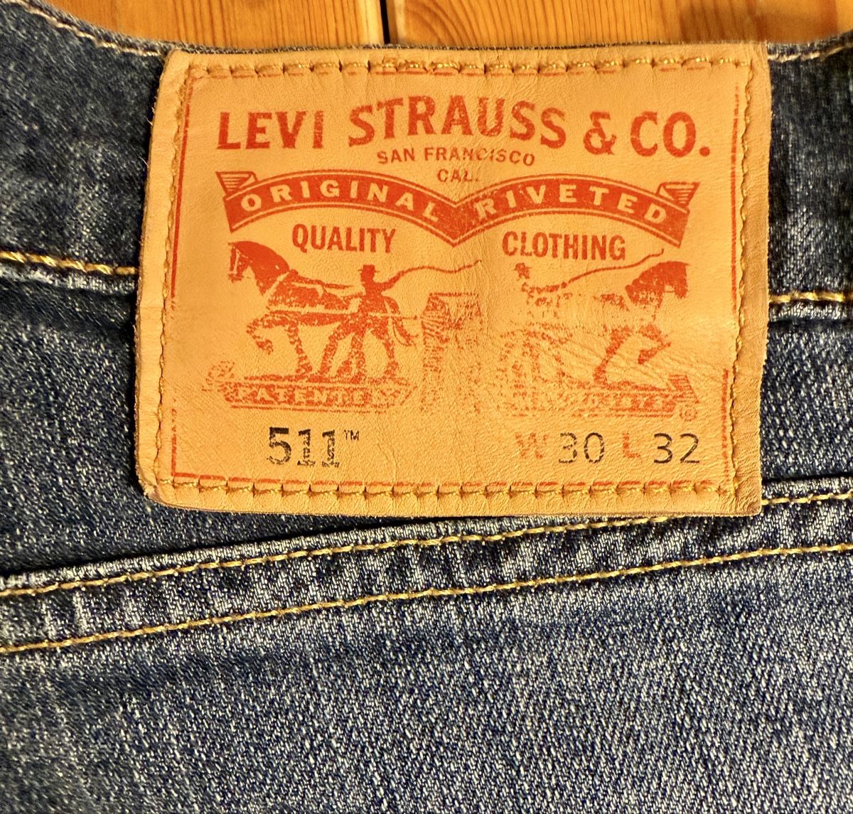 Levi's Jeans: Levi Strauss Jeans – Nuovo (secondo la descrizione) da Schattenhalb venduto da Oodaaq 2