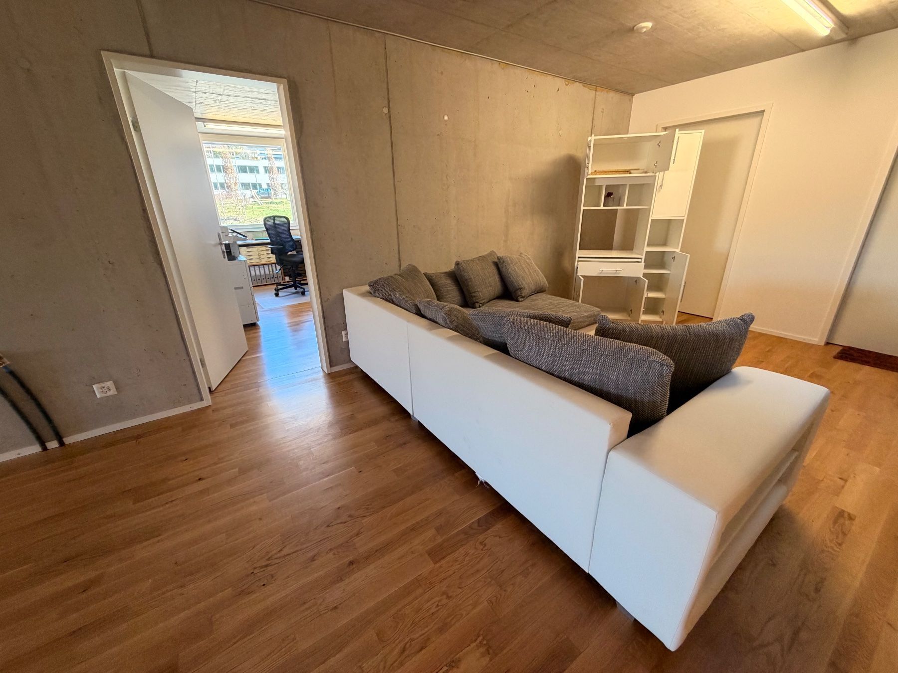 Conforama Divani: Gemütliches Eck-/Schlafsofa mit viel Platz, fast wie neu – Usato da Zuzgen venduto da 19daniela89 2