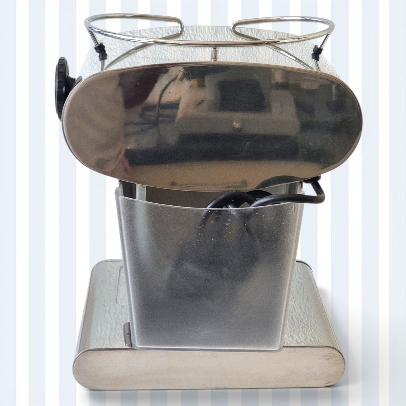 FrancisFrancis! Macchine per caffè & Macchine per espresso: Illy X1 Espressomaschine für Gemahlenen Kaffee – Usato da Zürich venduto da Pinogaudio 3