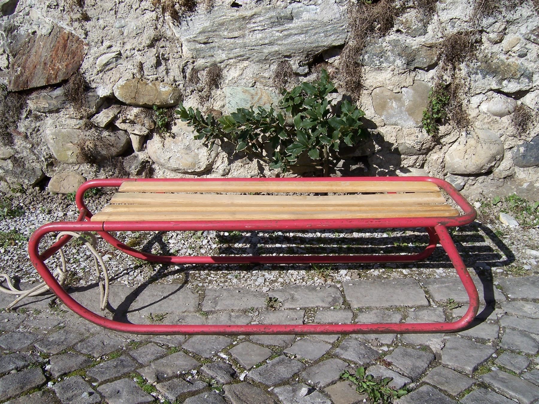 Schlitteln: Vintage Schlitten Stahlrohrschlitten SKS – Gebraucht aus Kerzers von wisaundso