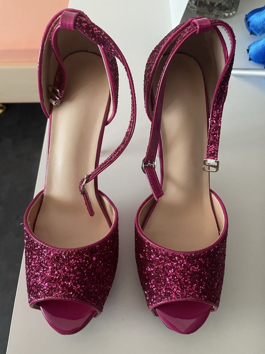 Scarpe da donna: Schuhe – Nuovo (secondo la descrizione) da Gossau ZH venduto da Lavinia07
