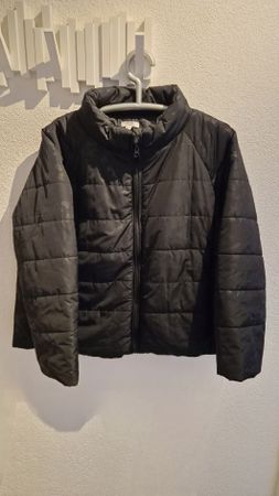 Steppjacke schwarz Grösse xxl guter Zustand