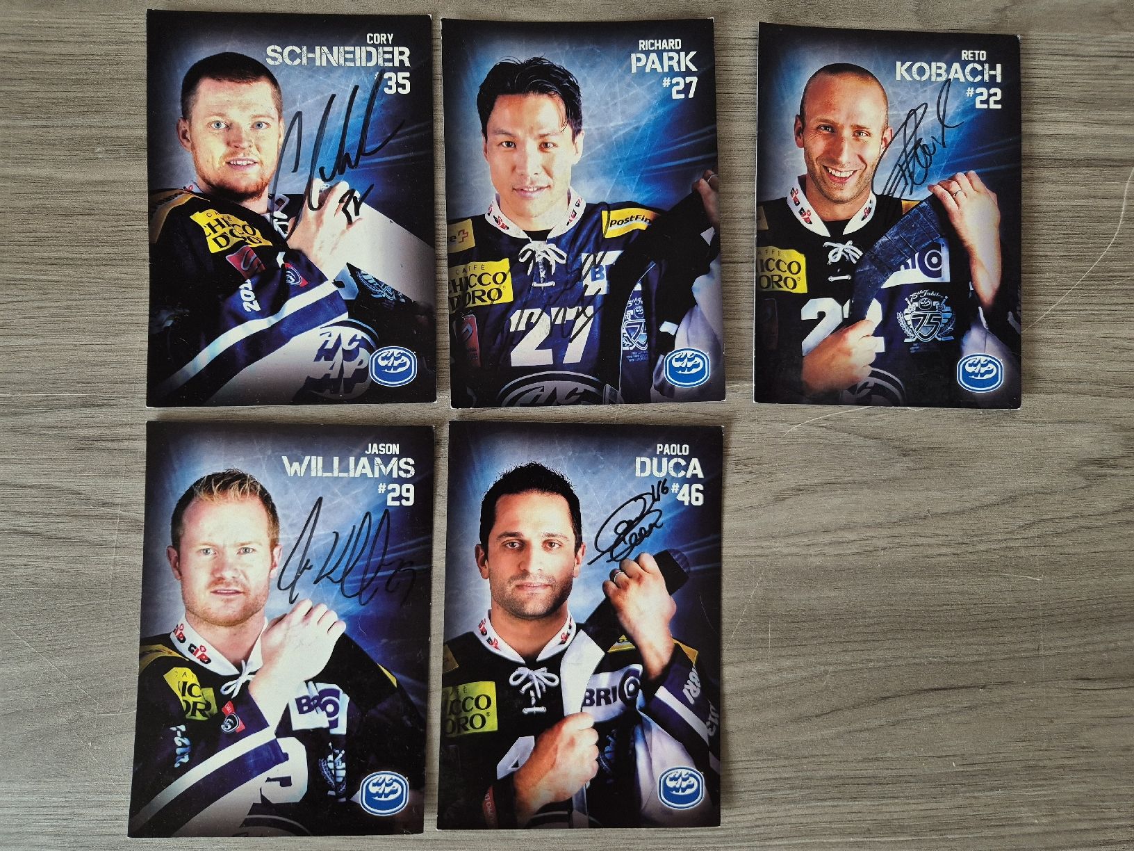 Autografi: autografi hockey HCL e HCAP 2012/2013 – Usato da Locarno venduto da And_ypn6 1