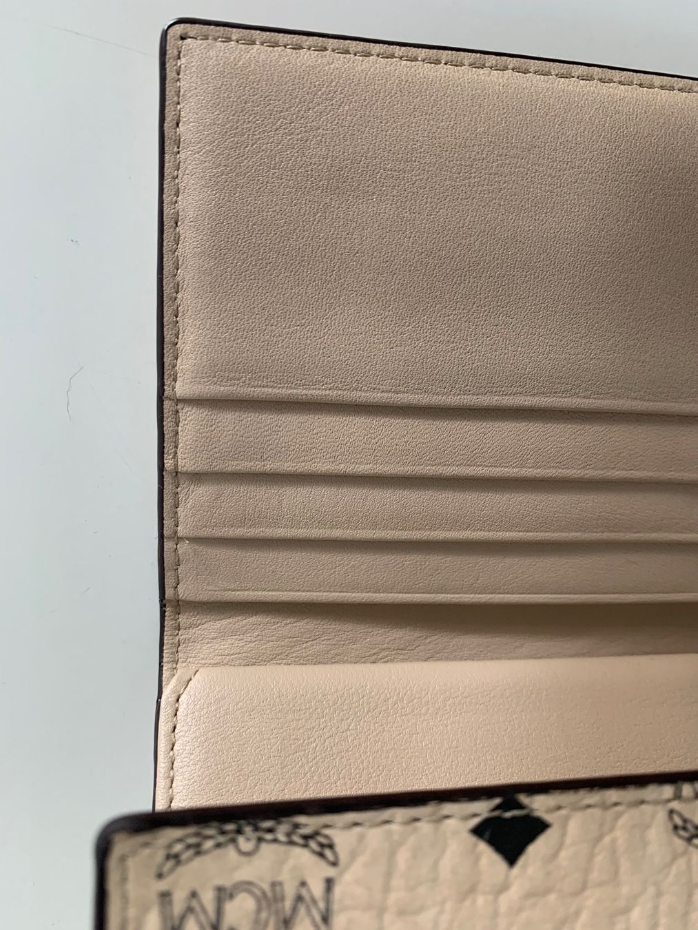 Mcm Portamonete: MCM Portemonnaie – Nuovo (secondo la descrizione) da Bachenbülach venduto da Broger118 3