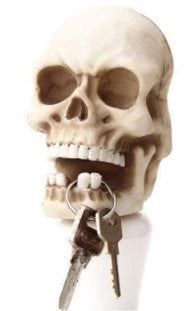 Garderobe: Schlüsselhalterung - Totenkopf – Neu und originalverpackt aus Buchs SG von Skullep 1