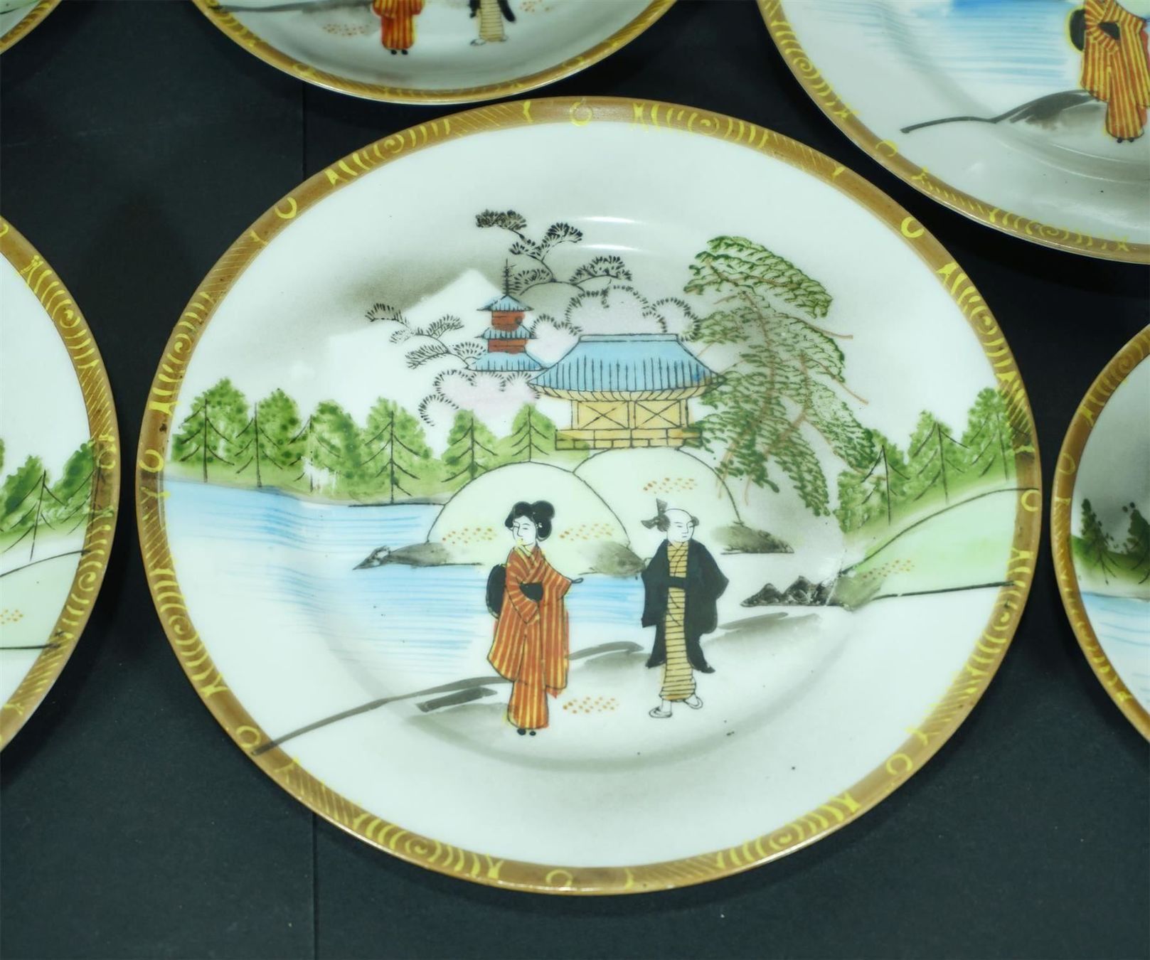 Set di piatti: Englisches Teeservice im Asia Style – Usato da Meggen venduto da Brockitare 7